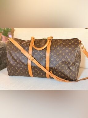 Louis Vuitton Keepall 55 Bandouliere Monogram Travel Duffle Bag Authentic LV